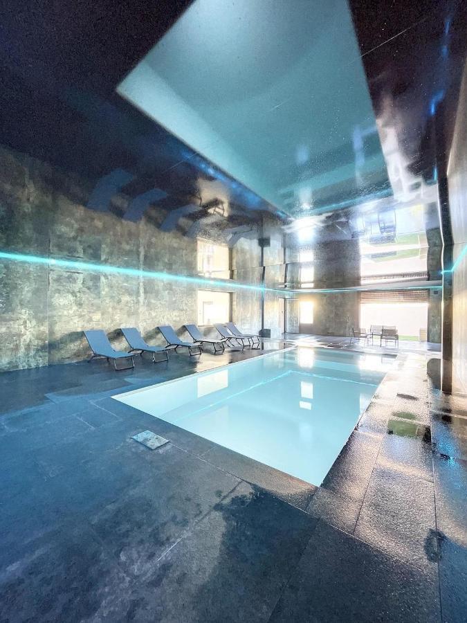 Villa 400M2 Piscine Interieure Tres Calme آجد المظهر الخارجي الصورة