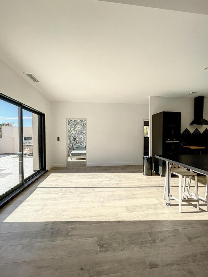 Villa 400M2 Piscine Interieure Tres Calme آجد المظهر الخارجي الصورة