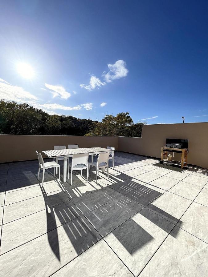 Villa 400M2 Piscine Interieure Tres Calme آجد المظهر الخارجي الصورة