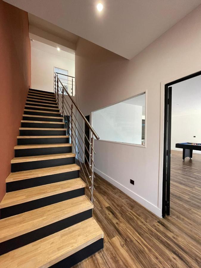 Villa 400M2 Piscine Interieure Tres Calme آجد المظهر الخارجي الصورة