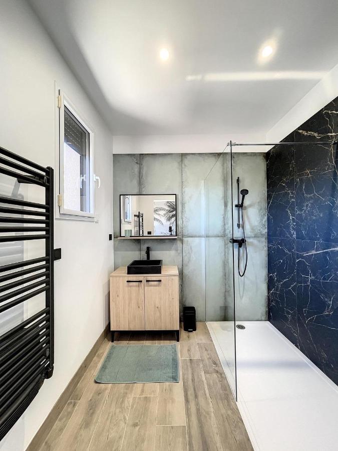 Villa 400M2 Piscine Interieure Tres Calme آجد المظهر الخارجي الصورة