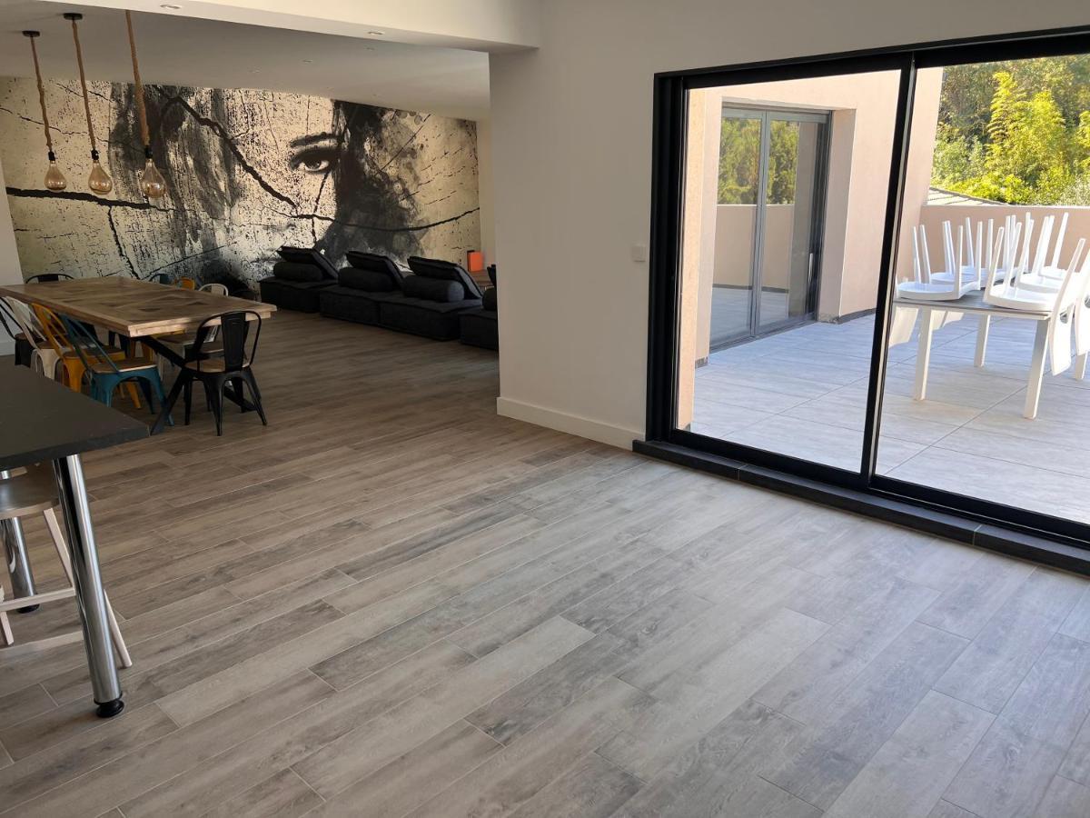 Villa 400M2 Piscine Interieure Tres Calme آجد المظهر الخارجي الصورة