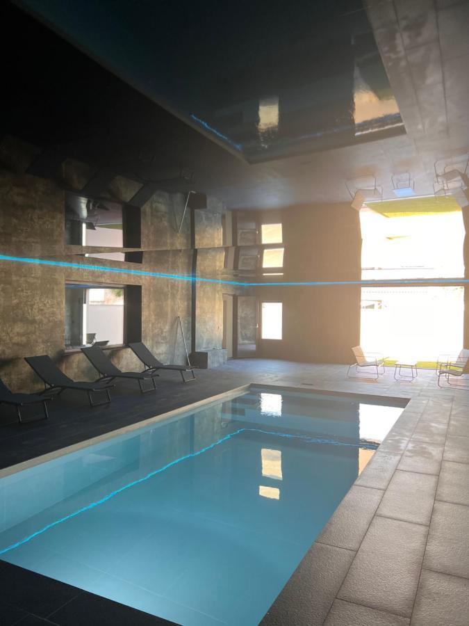 Villa 400M2 Piscine Interieure Tres Calme آجد المظهر الخارجي الصورة